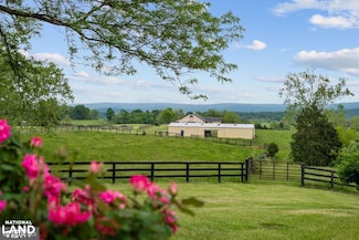 1600 Briggs Rd, Berryville, VA 22611