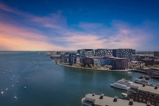 85 E India Row Unit 25E, Boston, MA 02110