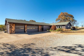 3717 E Brian Dr, Cushing, OK 74023