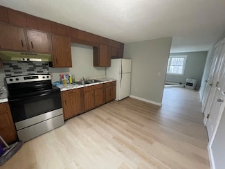 17 Kingsley Ct Unit 5, Rutland, VT 05701