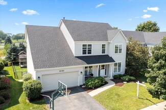 39W383 W Mallory Dr, Geneva, IL 60134