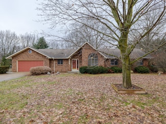 48393 Orchard Dr, Mattawan, MI 49071