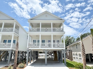 135 Sunset Dr, Murrells Inlet, SC 29576
