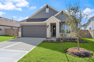 6714 Augusta Greens Dr, Baytown, TX 77523