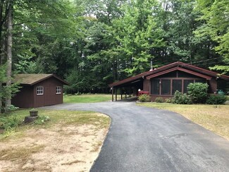 110 Limac Cir, Center Conway, NH 03813