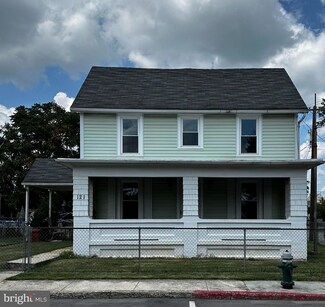 121 N Mont Valla Ave, Hagerstown, MD 21740