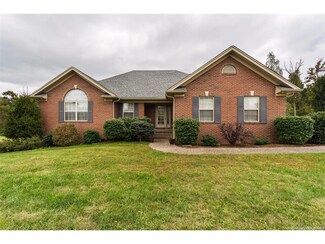 8575 Corydon Ridge Rd, Lanesville, IN 47136