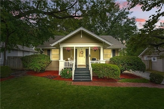 8029 Robinson St, Overland Park, KS 66204