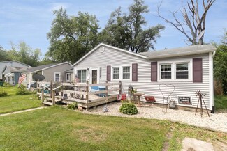2854 Greene St, Lake Station, IN 46405