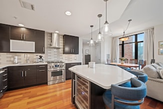 84 Willow Ave Unit 4B, Hoboken, NJ 07030