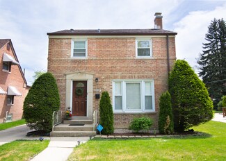 2227 S 15th Ave, Broadview, IL 60155