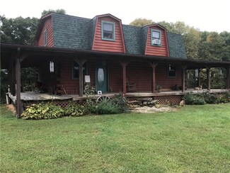 7971 S Parkhill Dr, Leavenworth, IN 47137