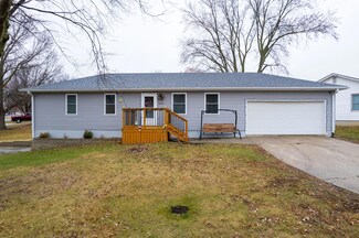 1645 Colby Ave, Marshall, MO 65340