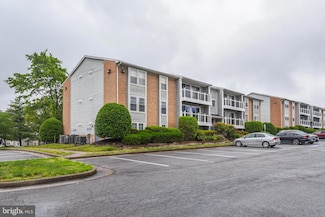 17060 Capri Ln Unit 204, Dumfries, VA 22026