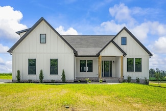 934 Butler Bridge Rd, Portland, TN 37148