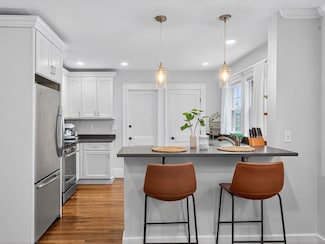 9 Hastings St Unit 1, West Roxbury, MA 02132