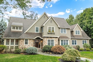 18 Town Way, Winchester, MA 01890