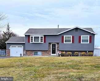 53 Waterford Rd, Hammonton, NJ 08037