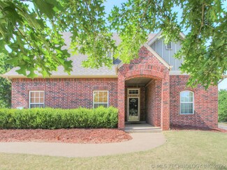 2105 W Xyler St, Tulsa, OK 74127