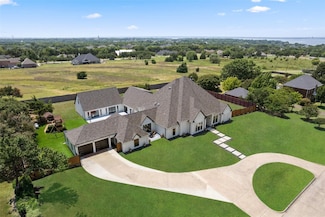 209 Carriage Hill Ln, Rockwall, TX 75032