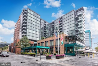 45 Sutton Square SW Unit 607, Washington, DC 20024