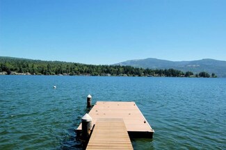 4748 Cable St, Bellingham, WA 98229