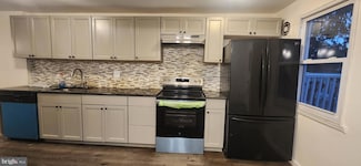 1305 Rainer Rd, Brookhaven, PA 19015