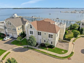 39 Island Point, City Island, NY 10464