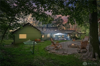 8284 Crosley Rd, Springboro, OH 45066
