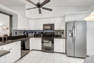 6033 Sunny Manor Ct Unit A, Delray Beach, FL 33484