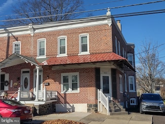 400 S 9th St Unit 2ND FL, Perkasie, PA 18944