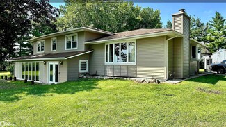 1260 E Co Road 1200, Warsaw, IL 62379