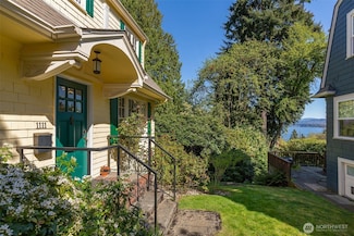 1111 38th Ave, Seattle, WA 98122
