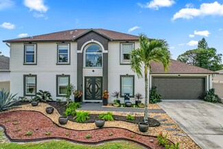 332 SW Lakehurst Dr, Port Saint Lucie, FL 34983