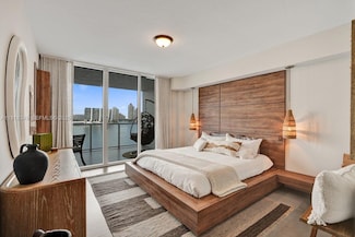 18100 N Bay Rd Unit 909, Sunny Isles Beach, FL 33160