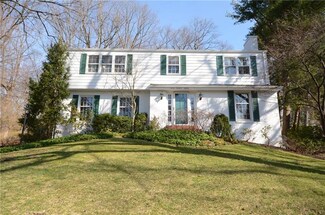 533 Guyasuta Rd, Pittsburgh, PA 15215