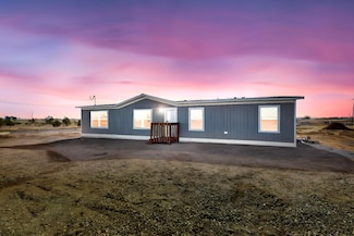 2 San Pedro Cir, Moriarty, NM 87035
