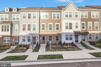 42588 Pitlochry Terrace, Sterling, VA 20166