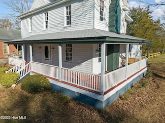 107 Church St E, Elm City, NC 27822