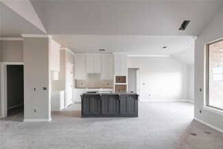 8309 NW 163rd St, Edmond, OK 73013