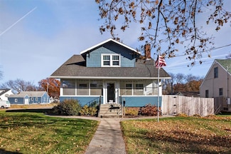 2829 49th St, Des Moines, IA 50310