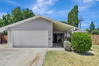 2 Tananger Ct, Sacramento, CA 95833