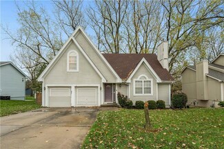 8711 N McDonald Ave, Kansas City, MO 64153