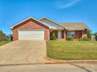 2334 Tailwinds Dr, Purcell, OK 73080