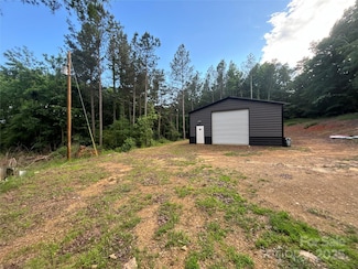 160 Pine Log Rd, Polkton, NC 28135