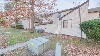 2744 Evergreen Ct, Mays Landing, NJ 08330