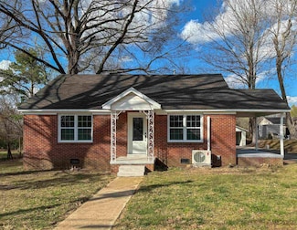 105 W Cooper St, Brownsville, TN 38012