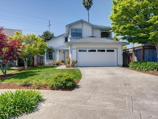 1748 Randon Way, Santa Rosa, CA 95403