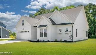 824 Fairway Rd, Ayden, NC 28513