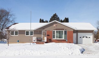 508 8th Ave SE, Oelwein, IA 50662